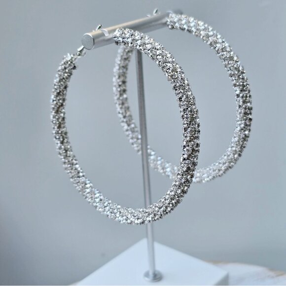 Windsor ✦ Glamorous Sparkle Hoop Earrings ✦ Silver Rhinestone Statement NWT - Picture 10 of 12